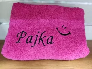 Osuška s menom Pajka
