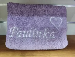 Osuška s menom Paulínka