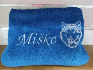 Osuška s menom Miško