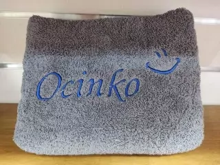 Osuška s nápisom Ocinko