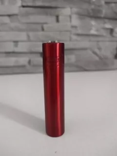 Kovový zapaľovač CLIPPER - červený