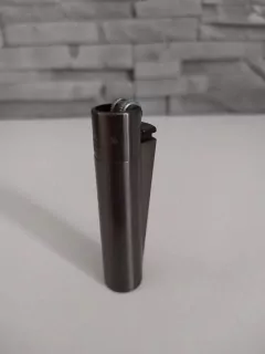 Kovový zapaľovač CLIPPER - sivý