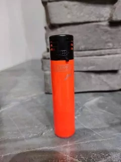 Zapaľovač CLIPPER JET TRYSKOVÝ - Oranžový