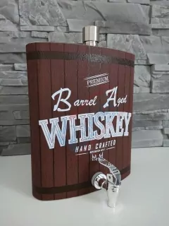 Megaploskačka WHISKEY s vypúšťacím kohútikom