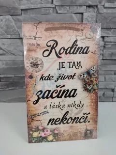 Drevená tabuľka- Rodina hnedá