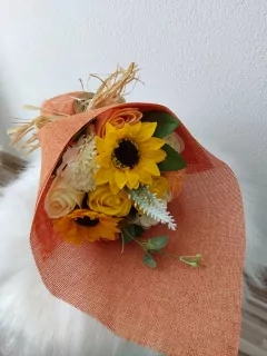 Mydlová kytica: oranžová