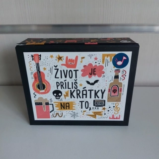 Hracia krabička: Život je príliš krátky