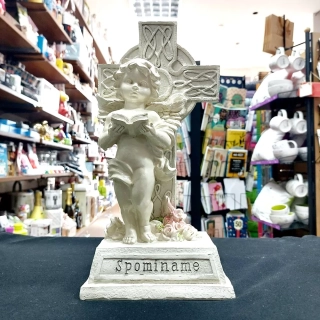 xAnjel s knihou na kríži: Spomíname