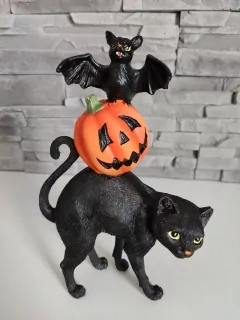 Haloweenska figúrka - mačka a kamaráti