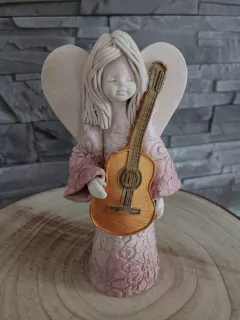 Anjel s gitarou