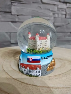 Sklenená snehová guľa malá - Bratislava 