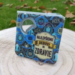 Otvárač + podpivník: Najlepšimu dedovi na zdravie
