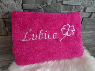 Osuška s menom Ľubica