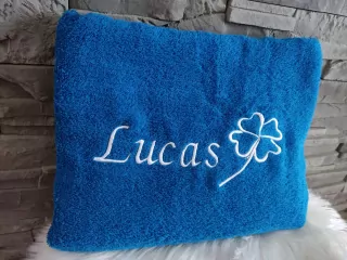 Osuška s menom Lucas