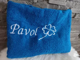 Osuška s menom Pavol