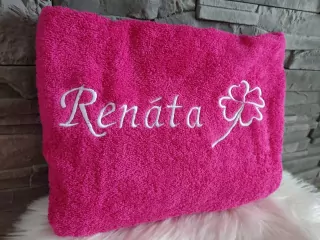 Osuška s menom Renáta