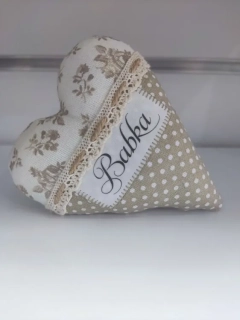 Handmade hnedé srdiečko Babka
