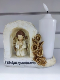 Anjel so sviečkou LED