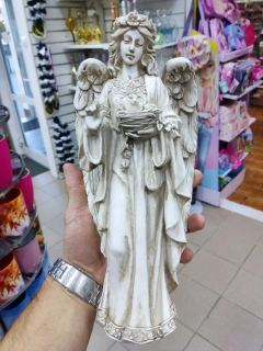 Anjel s holubičkou