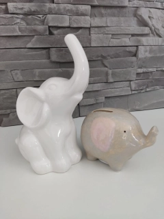 Porcelánová pokladnička slonik