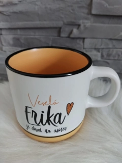 Hrnček Erika
