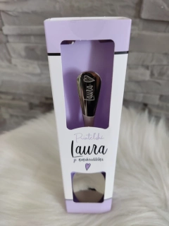 Lyžička Laura