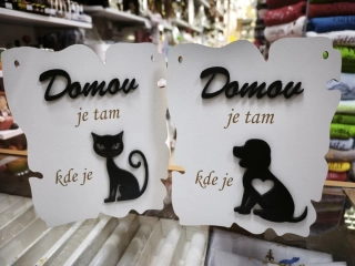 Drevená tabuľka „Domov je tam, kde je…“ 🐾 - 2 druhy