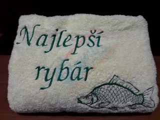 Osuška s nápisom Najlepší rybár