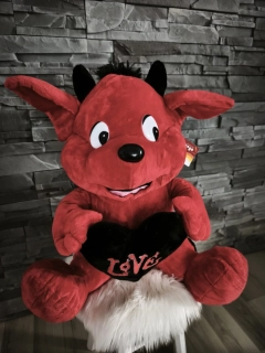 Plyšový čertík so srdiečkom „LOVE“ ❤️😈 45cm