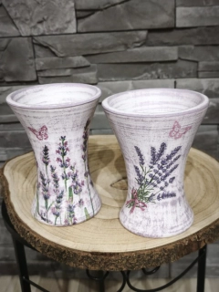 🌿 Keramická váza s motívom levandule