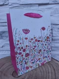 🌸 Darčeková taška s motívom lúčnych kvetov