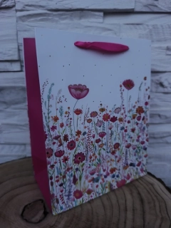 🌼 Darčeková taška s motívom lúčnych kvetov