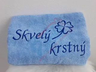 Osuška s nápisom Skvelý krstný