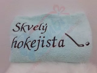 Osuška s nápisom Skvelý hokejista