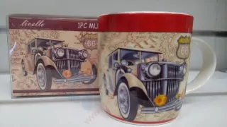Porcelánový hrnček Retro auto