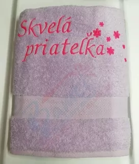 Osuška s nápisom Skvelá priateľka