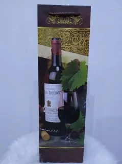 Darčeková taška s vínom