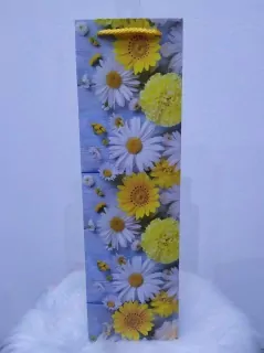 Darčeková taška s kvetinami 