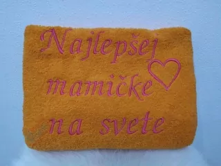 Osuška s nápisom Najlepšej mamičke na svete 