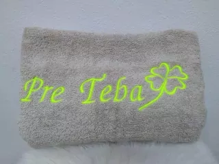 Osuška s nápisom Pre Teba