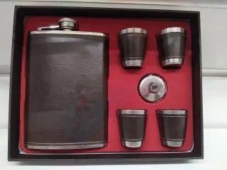 Sada ploskačka + 4 štamprlíky tmavohnedá