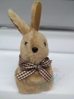 Huňatý zajačik s mašličkou
