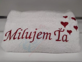 Osuška s nápisom Milujem ťa
