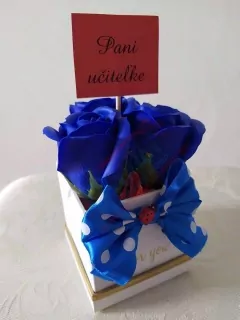 Mydlový flower box 3 Pani učiteľke kráľovská modrá