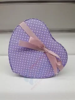 Darčeková krabička v tvare srdiečka