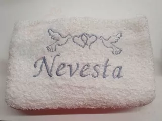 Osuška s nápisom Nevesta