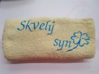 Osuška s nápisom Skvelý syn 