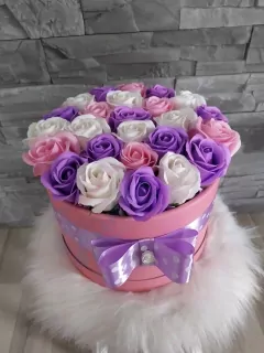 Mydlový flower box 25 ruží mix