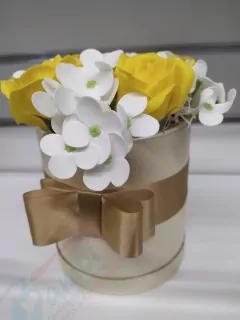 Zlatý mydlový flower box