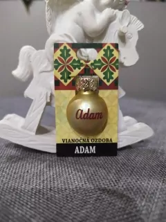 Vianočná gulička s menom Adam